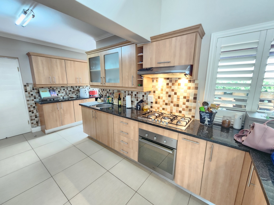 3 Bedroom Property for Sale in Baileys Muckleneuk Gauteng