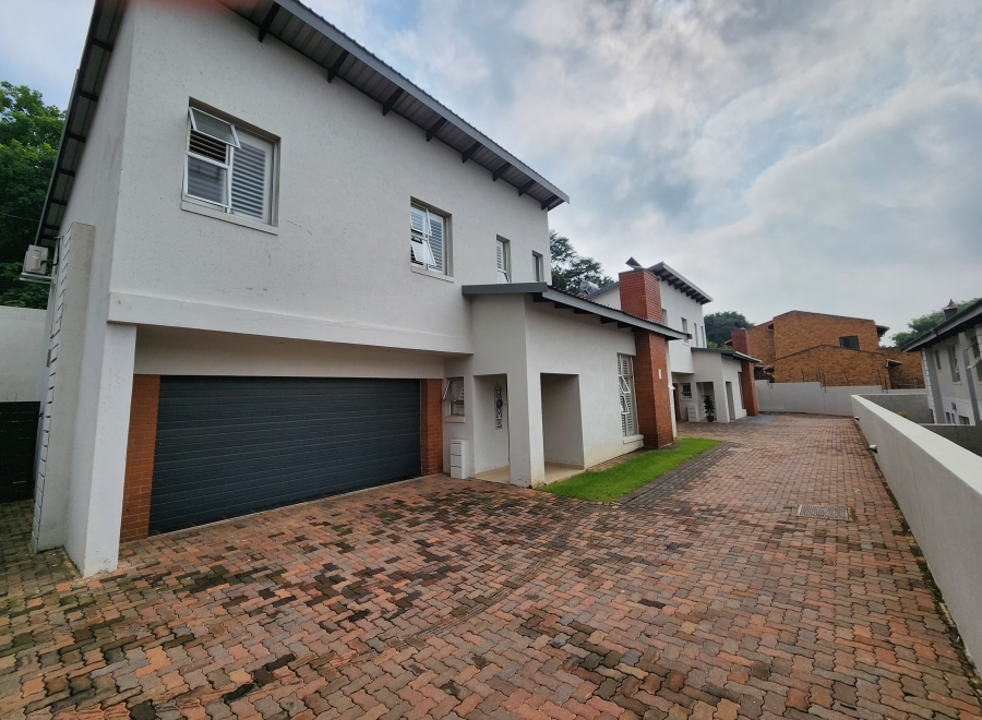 3 Bedroom Property for Sale in Baileys Muckleneuk Gauteng