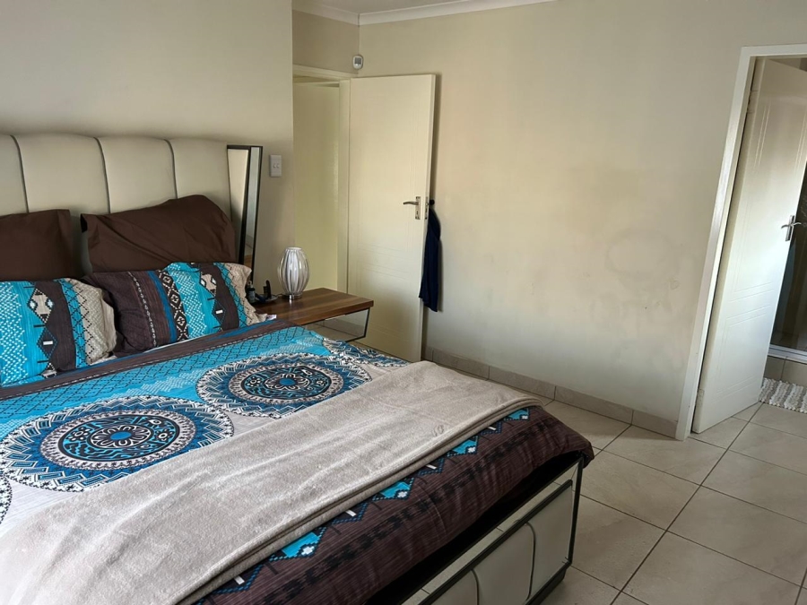 2 Bedroom Property for Sale in Mindalore Gauteng