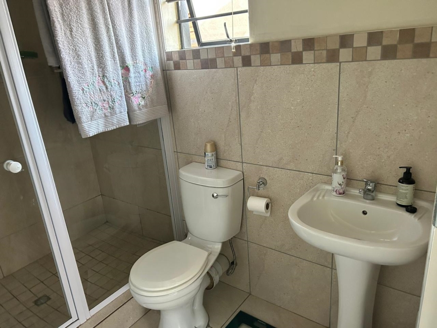 2 Bedroom Property for Sale in Mindalore Gauteng