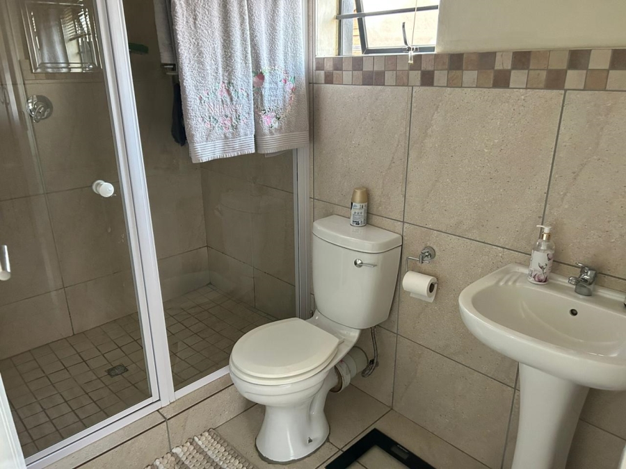 2 Bedroom Property for Sale in Mindalore Gauteng