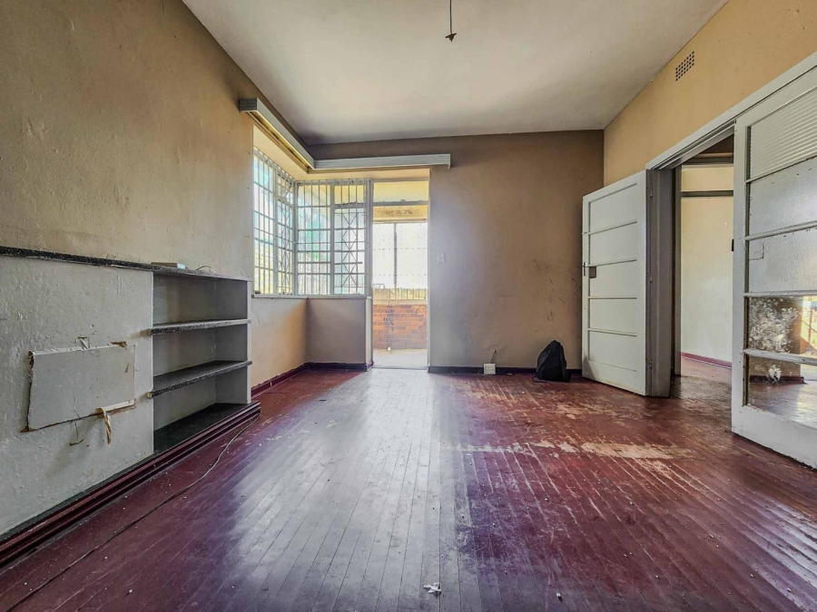 To Let 2 Bedroom Property for Rent in Yeoville Gauteng