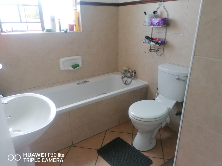 2 Bedroom Property for Sale in Equestria Gauteng