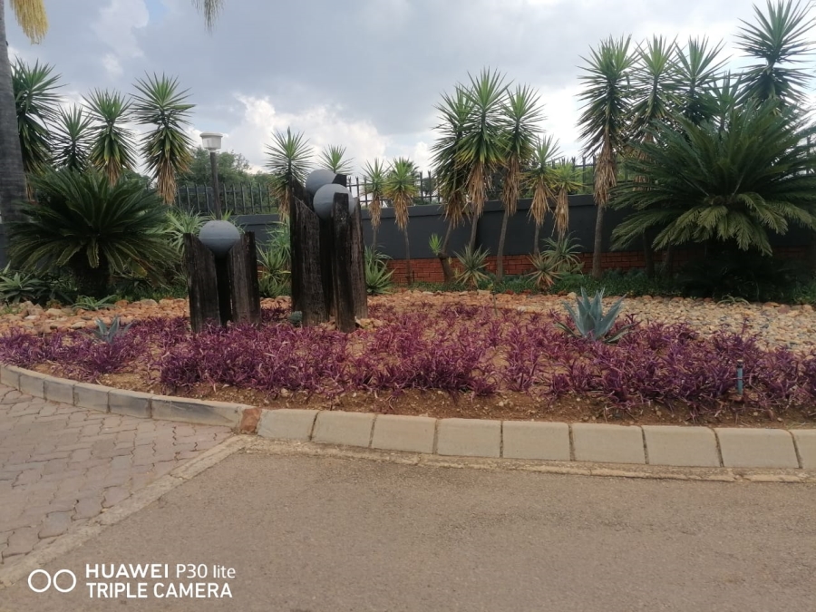 2 Bedroom Property for Sale in Equestria Gauteng