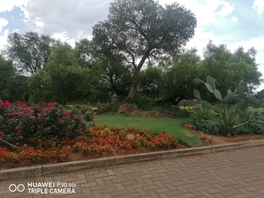 2 Bedroom Property for Sale in Equestria Gauteng