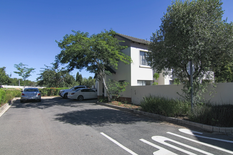 4 Bedroom Property for Sale in Dainfern Gauteng