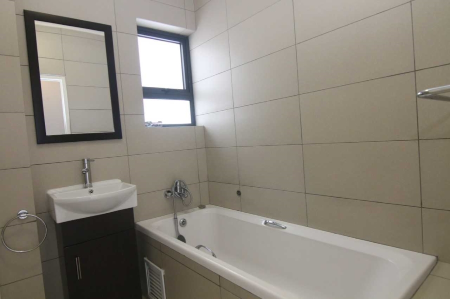 2 Bedroom Property for Sale in Dainfern Gauteng