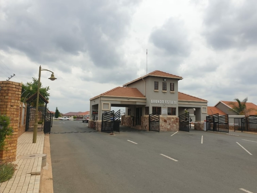 To Let 3 Bedroom Property for Rent in Arundo Estate Gauteng