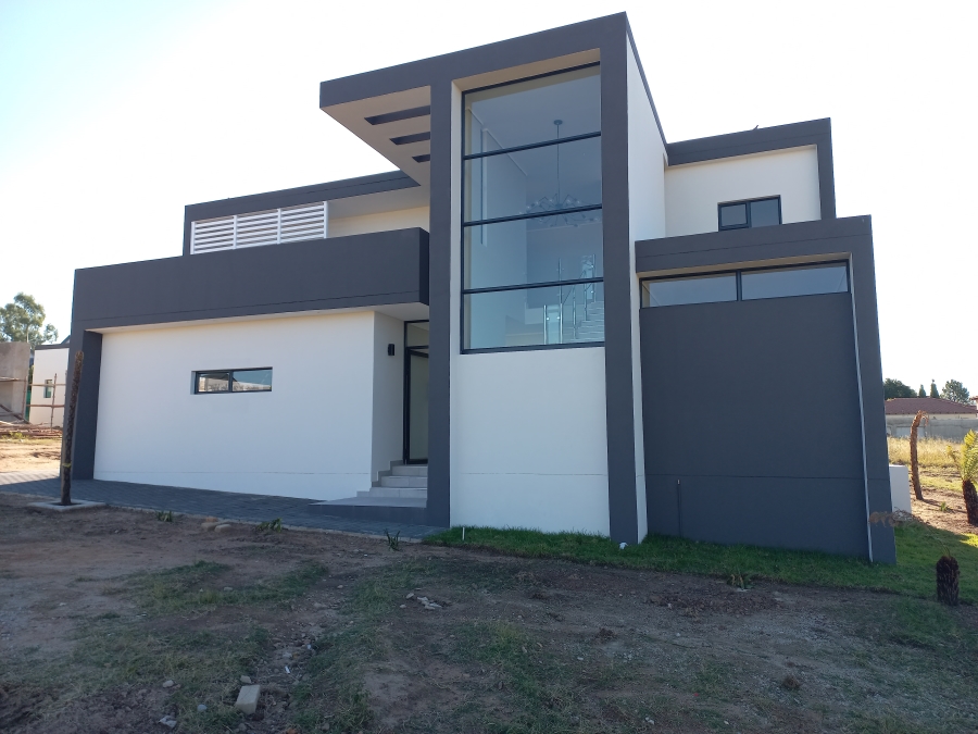 4 Bedroom Property for Sale in Fourways Gauteng