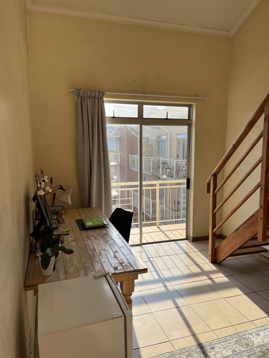 1 Bedroom Property for Sale in Hillcrest Gauteng