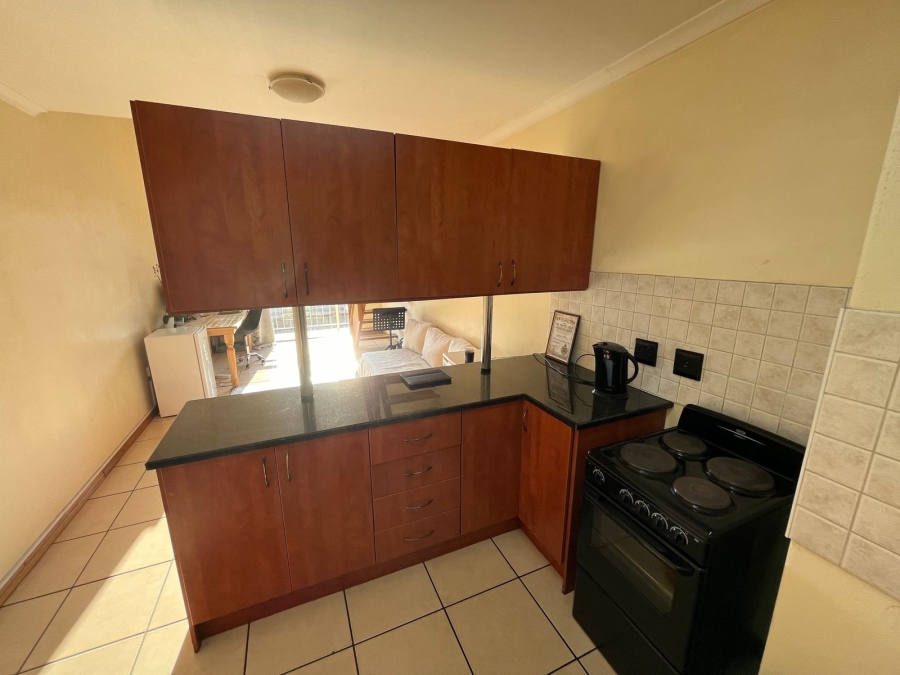 1 Bedroom Property for Sale in Hillcrest Gauteng