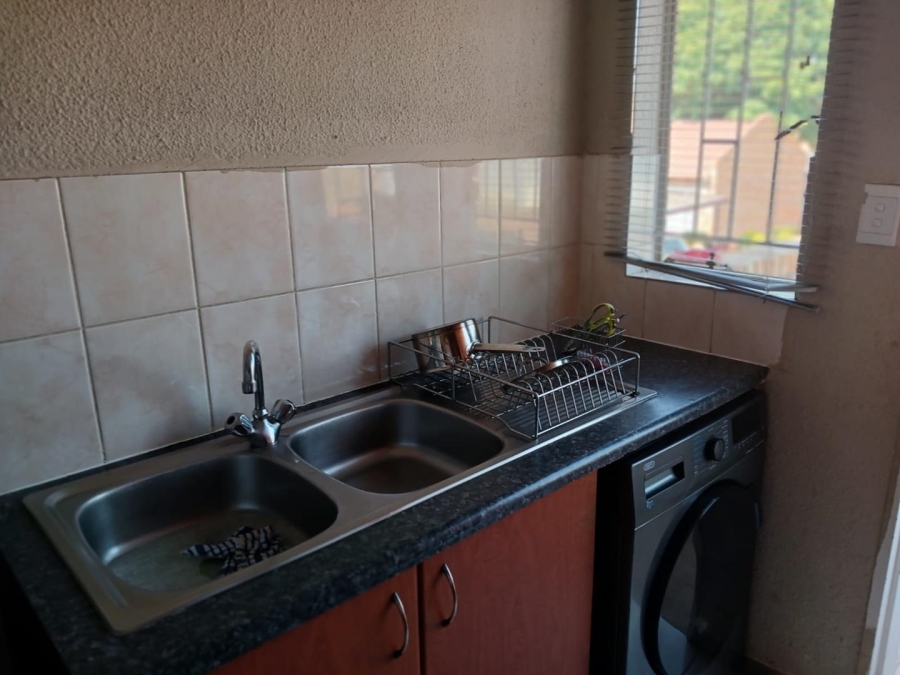 2 Bedroom Property for Sale in Clarina Gauteng