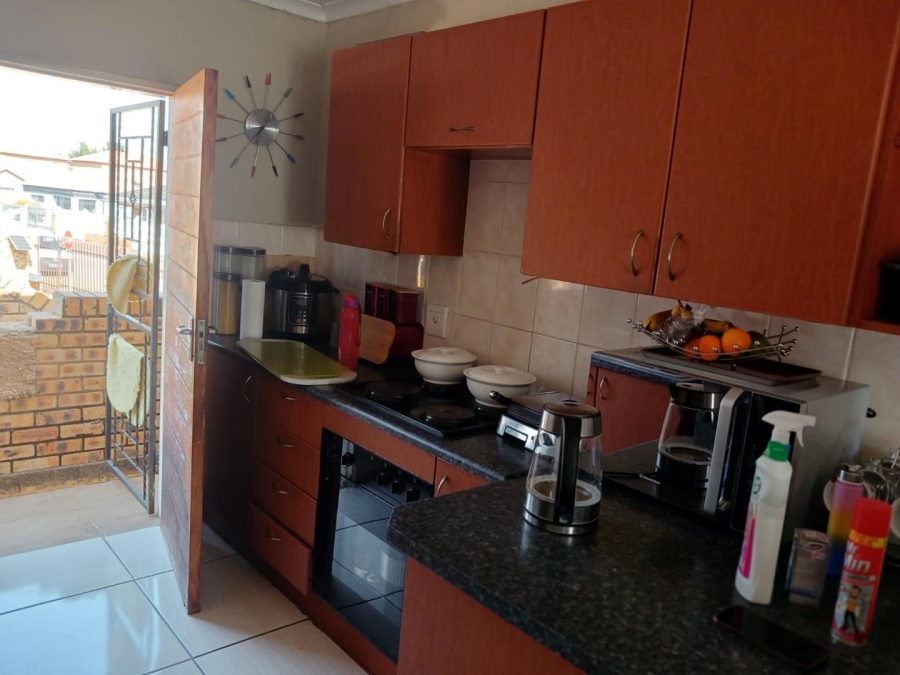 2 Bedroom Property for Sale in Clarina Gauteng