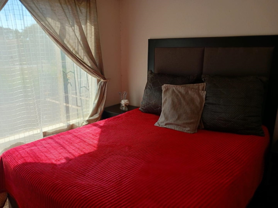 2 Bedroom Property for Sale in Clarina Gauteng