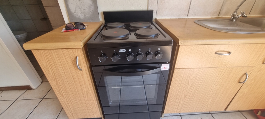 0 Bedroom Property for Sale in Hillcrest Gauteng