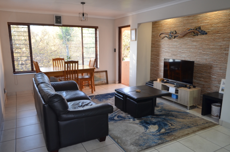 2 Bedroom Property for Sale in Sunninghill Gauteng