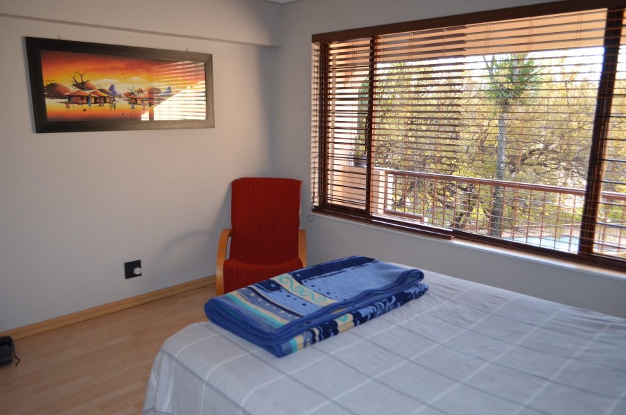 2 Bedroom Property for Sale in Sunninghill Gauteng