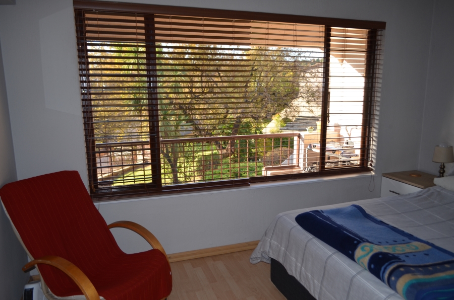 2 Bedroom Property for Sale in Sunninghill Gauteng