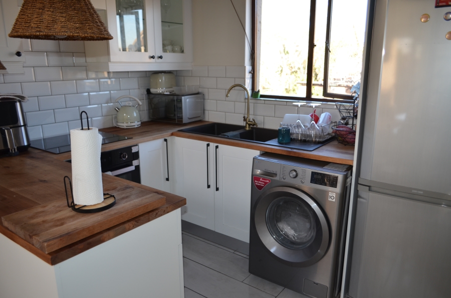 2 Bedroom Property for Sale in Sunninghill Gauteng