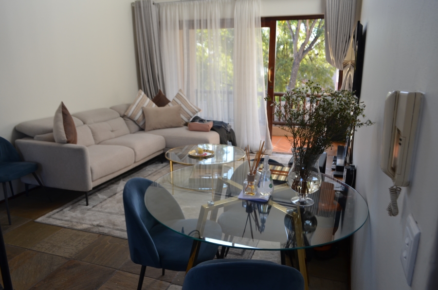 2 Bedroom Property for Sale in Sunninghill Gauteng