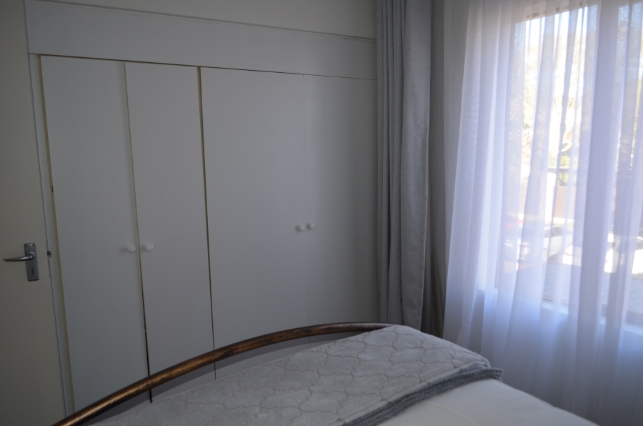 2 Bedroom Property for Sale in Sunninghill Gauteng