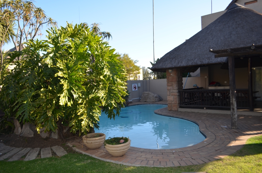 2 Bedroom Property for Sale in Sunninghill Gauteng