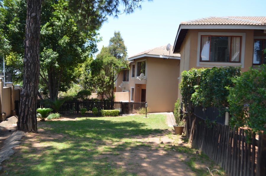 2 Bedroom Property for Sale in Paulshof Gauteng