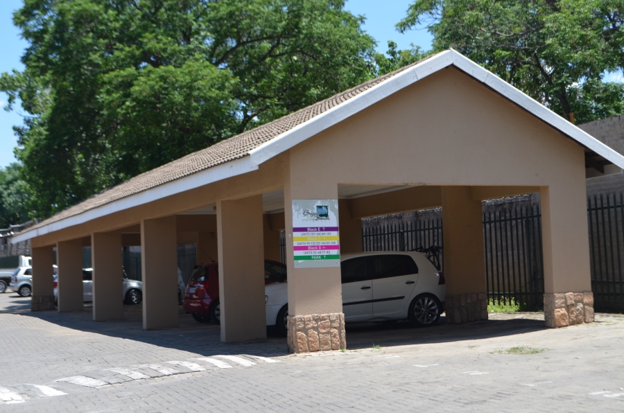 2 Bedroom Property for Sale in Paulshof Gauteng