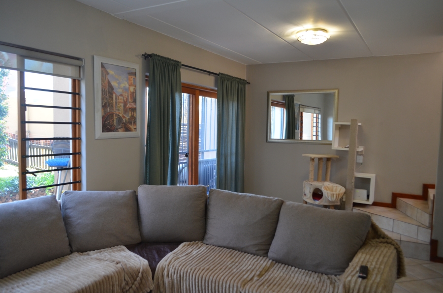 2 Bedroom Property for Sale in Paulshof Gauteng