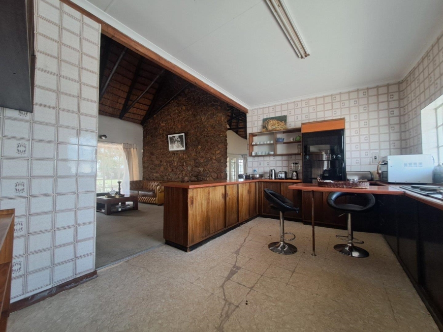 4 Bedroom Property for Sale in Jameson Park Gauteng