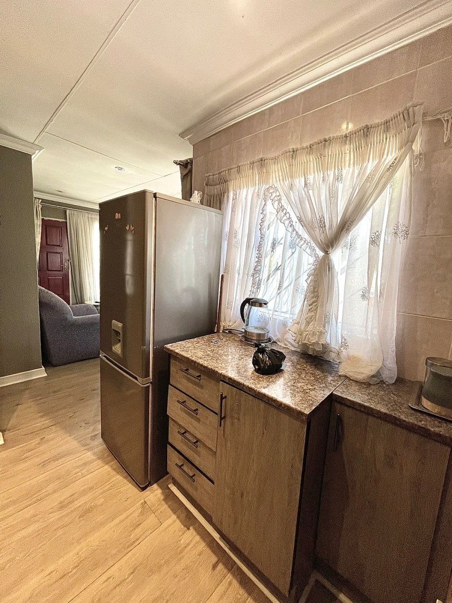 3 Bedroom Property for Sale in Ebony Park Gauteng