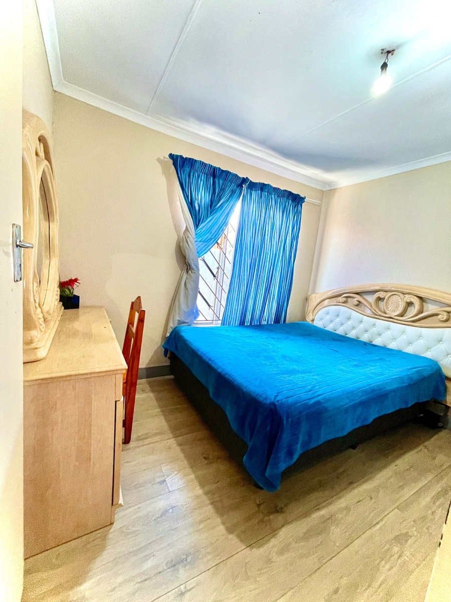 3 Bedroom Property for Sale in Ebony Park Gauteng