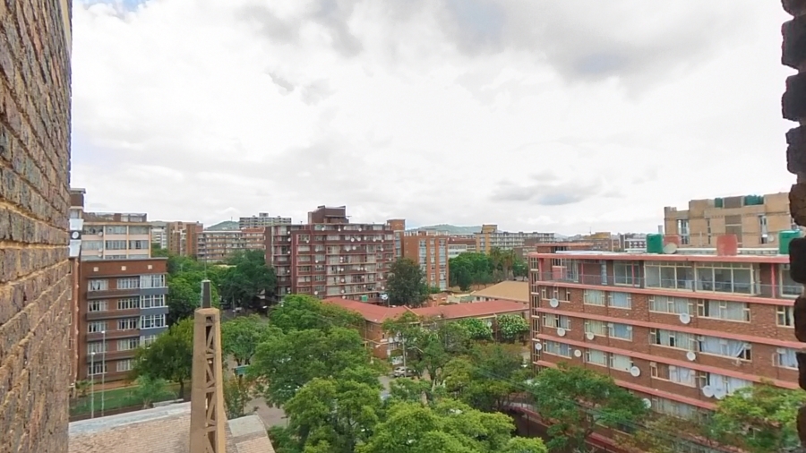 2 Bedroom Property for Sale in Sunnyside Gauteng