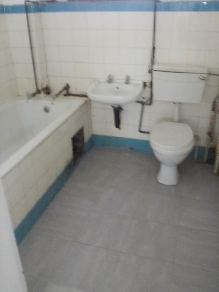 To Let 3 Bedroom Property for Rent in Yeoville Gauteng