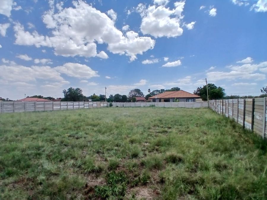 0 Bedroom Property for Sale in Kookrus Gauteng