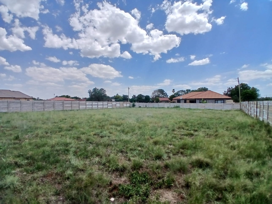 0 Bedroom Property for Sale in Kookrus Gauteng