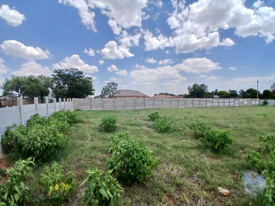 0 Bedroom Property for Sale in Kookrus Gauteng