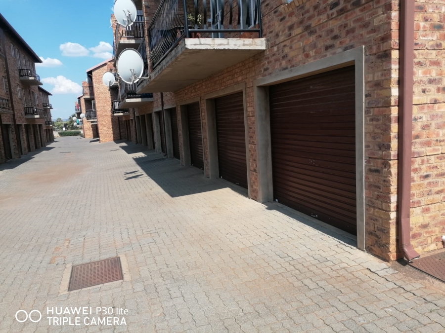 1 Bedroom Property for Sale in Willow Acres Gauteng