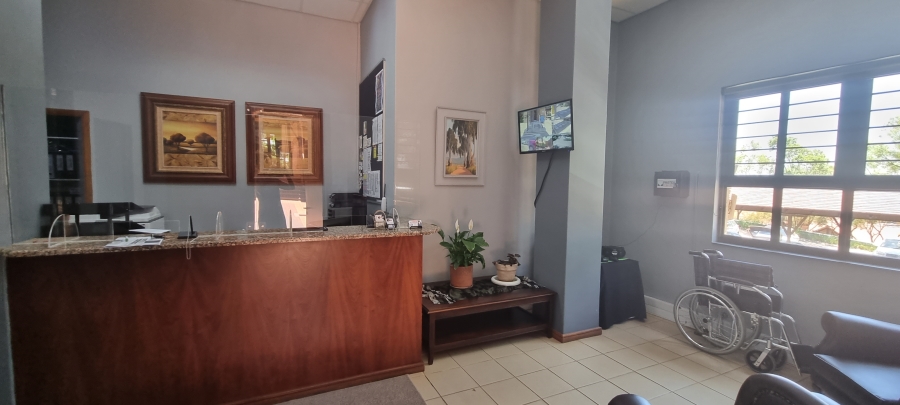 1 Bedroom Property for Sale in Newlands Gauteng