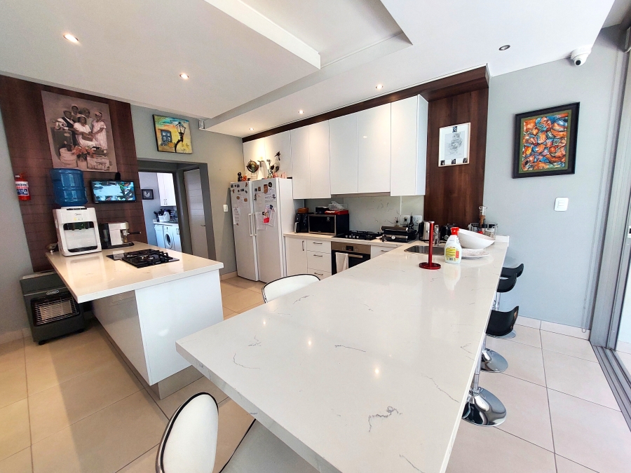 4 Bedroom Property for Sale in Brooklyn Gauteng