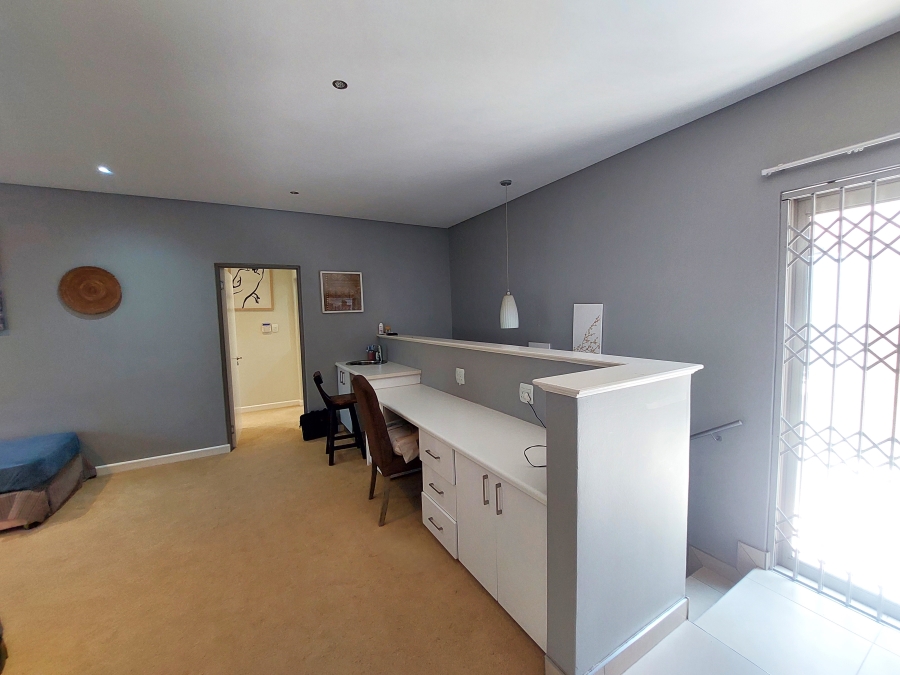 4 Bedroom Property for Sale in Brooklyn Gauteng