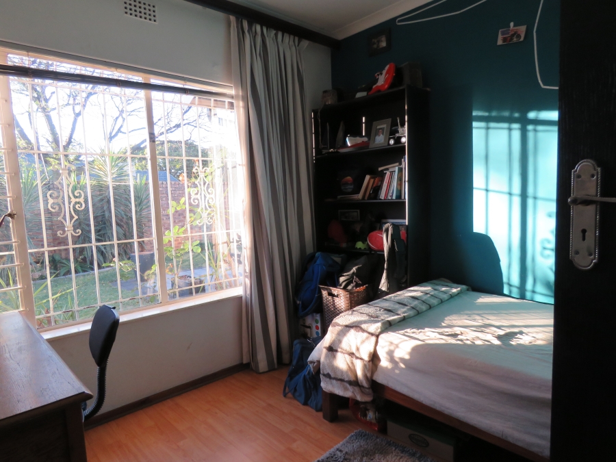 4 Bedroom Property for Sale in Farrarmere Gauteng