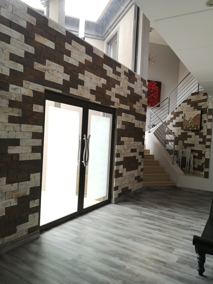 4 Bedroom Property for Sale in Three Rivers East Gauteng