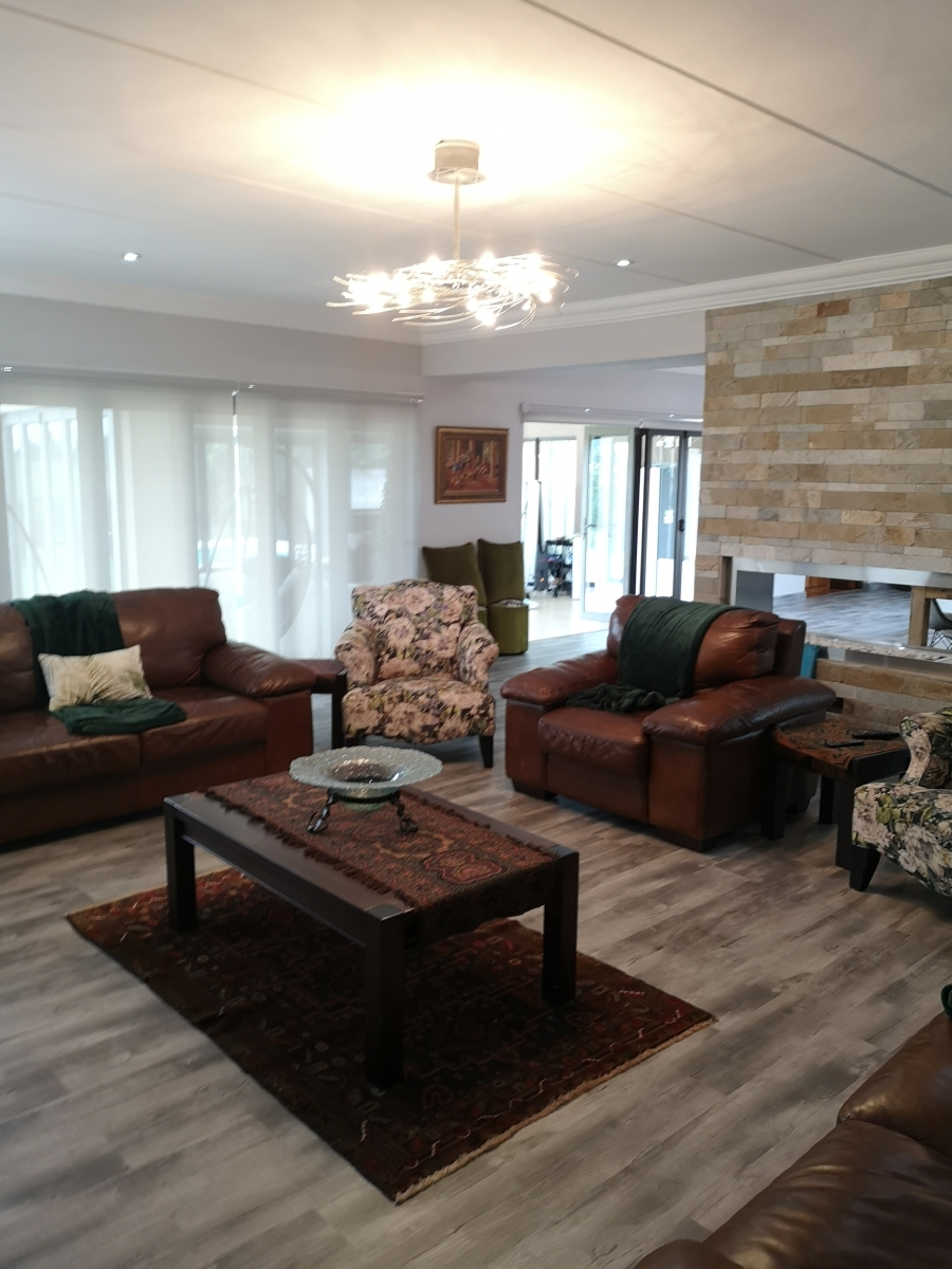 4 Bedroom Property for Sale in Three Rivers East Gauteng