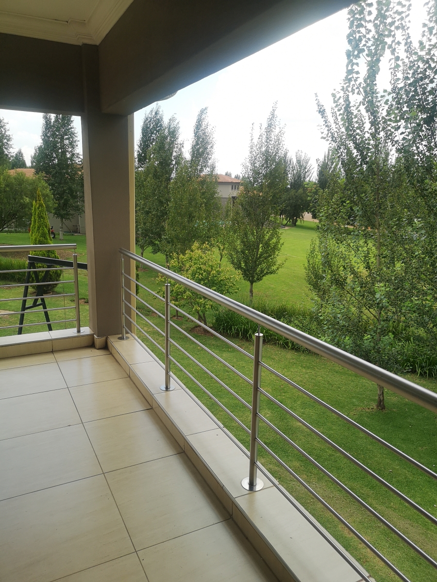 4 Bedroom Property for Sale in Three Rivers East Gauteng
