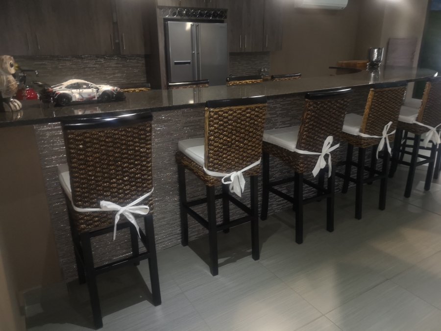 4 Bedroom Property for Sale in Three Rivers East Gauteng