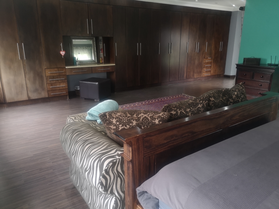 4 Bedroom Property for Sale in Three Rivers East Gauteng