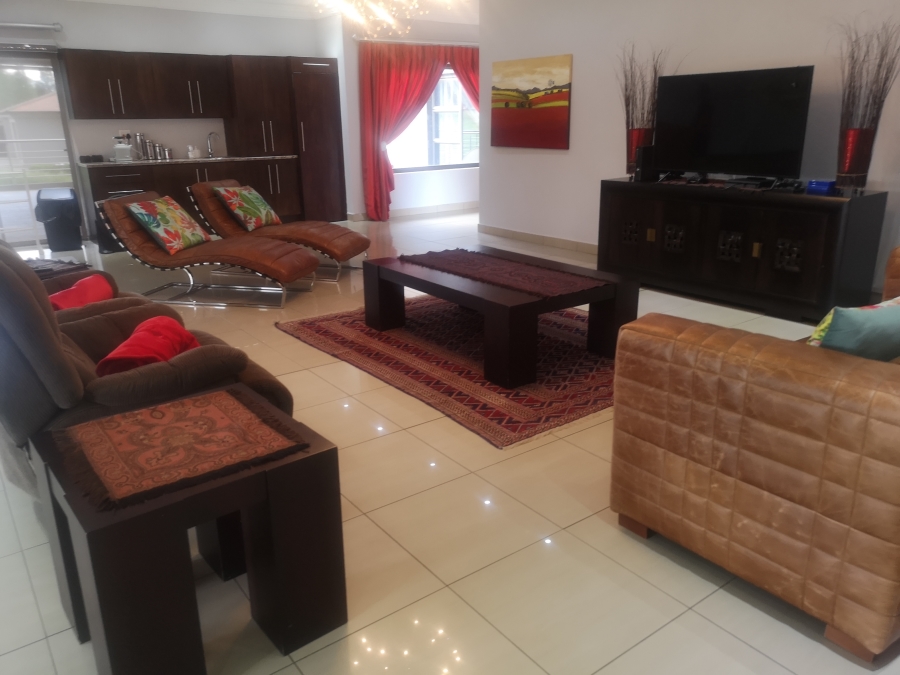 4 Bedroom Property for Sale in Three Rivers East Gauteng