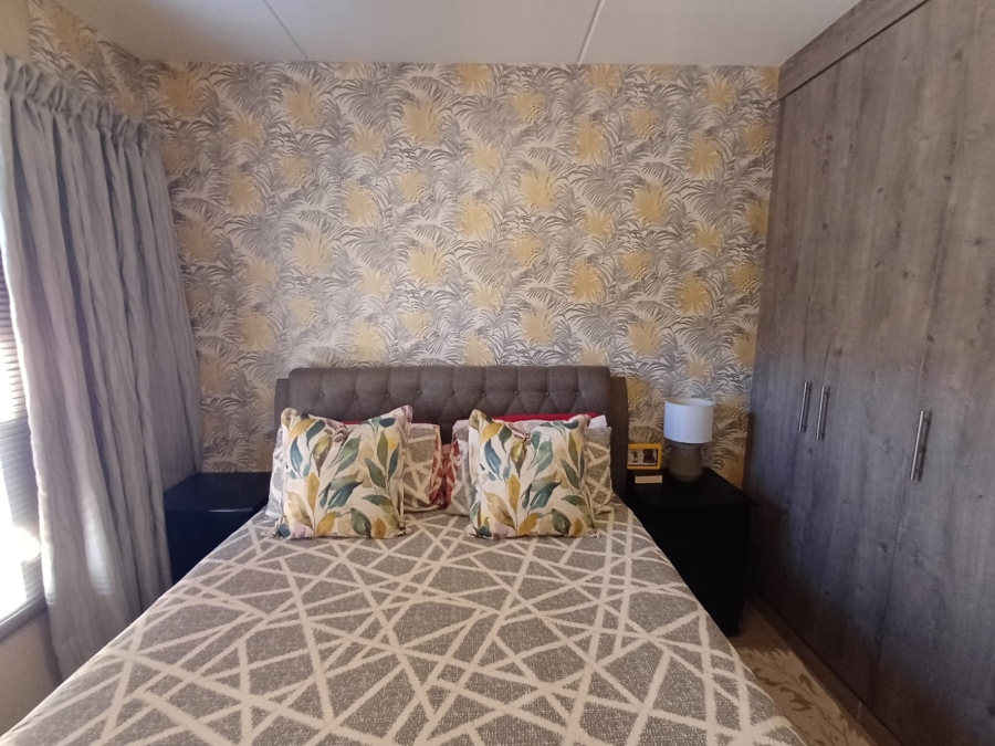 2 Bedroom Property for Sale in Mahube Valley Gauteng