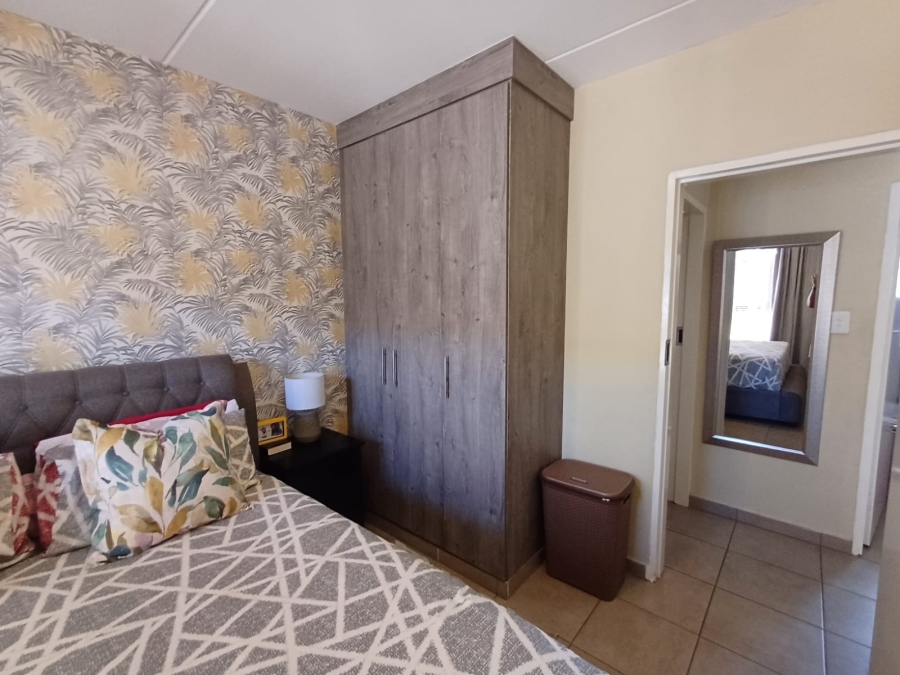 2 Bedroom Property for Sale in Mahube Valley Gauteng